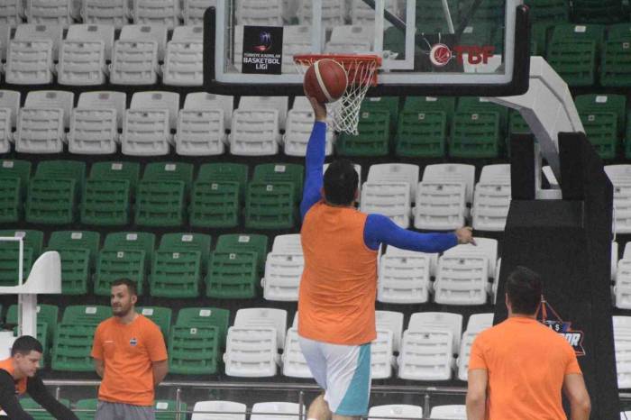 Ender Arslan: "Darüşşafaka Galibiyeti Özgüvenimiz Açısından Da Çok İyi Oldu"