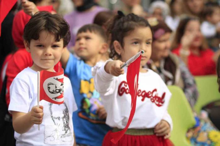 Cumhuriyet 100’üncü Yılı Okullarda Coşku İle Kutlandı