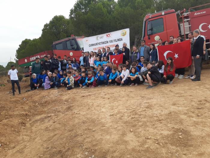 Burhaniye’de 100.yılda 100 Fidan Dikildi
