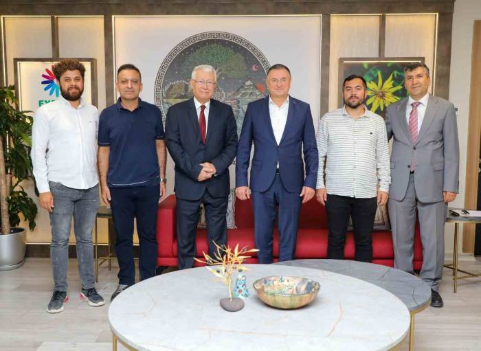 Hatay Büyükşehir Belediyesi’nden 300 Kalıcı Konut Müjdesi