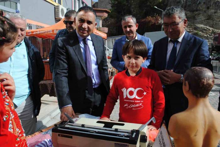 Isparta’da "Kültürümüzü Yaşatıyoruz" Sergisi