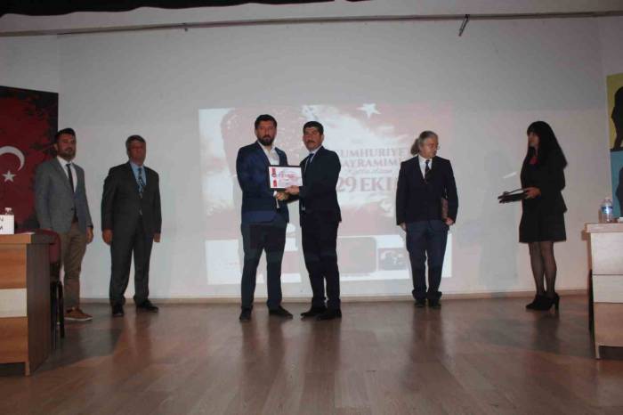 Köyceğiz’de ’cumhuriyet Ve Atatürk’ Konulu Panel Gerçekleştirildi