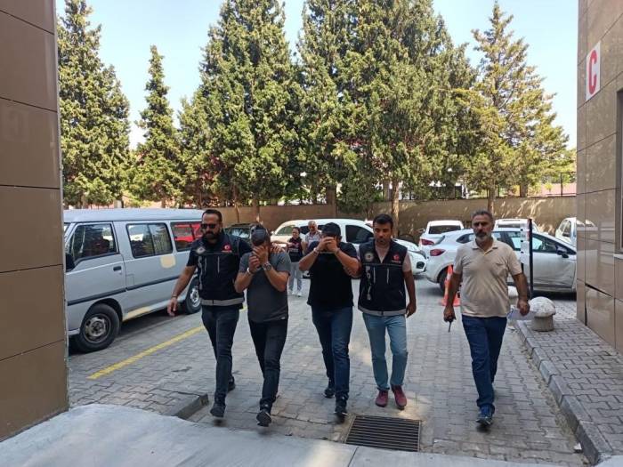 Manisa Emniyeti’nden Uyuşturucu Satıcılarına Nokta Operasyon: 26 Tutuklama