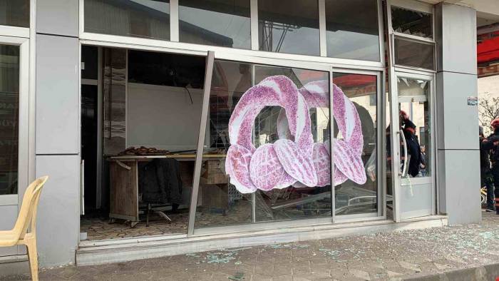 Simit Fırınında Doğalgaz Patlaması: 3 Yaralı