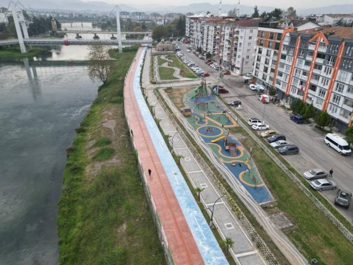 Doğan: “Yeşilırmak Nehri’ni Bir Gerdanlık Gibi İşliyoruz”