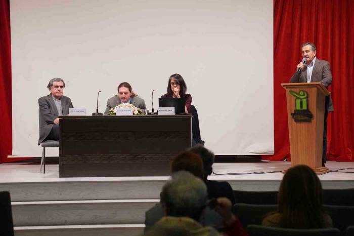 Başkan Ataç: “Cumhuriyeti Kimseye Kaptırmayacağız”