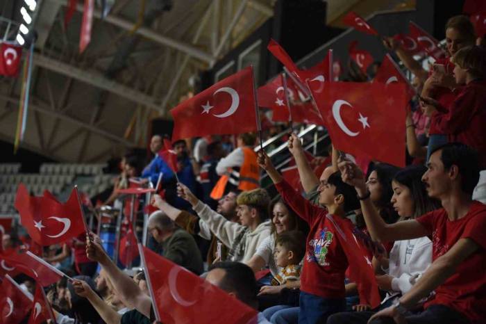 Manisa Bbsk, 29 Ekim’de Ege Derbisine Çıkacak