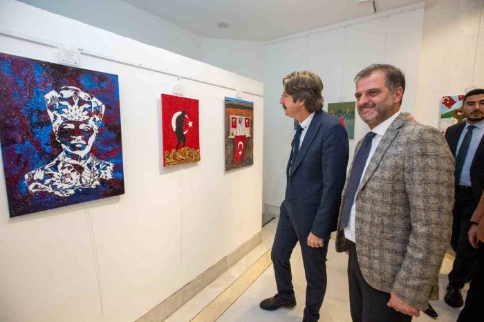 Cumhuriyet Coşkusu Sergilere Yansıdı