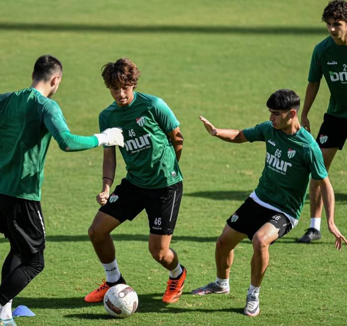 Bursaspor’da Serik Belediyespor Maçı Hazırlıkları Tamamlandı