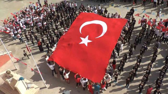 Gaziantep’te Okullarda 29 Ekim Heyecanı