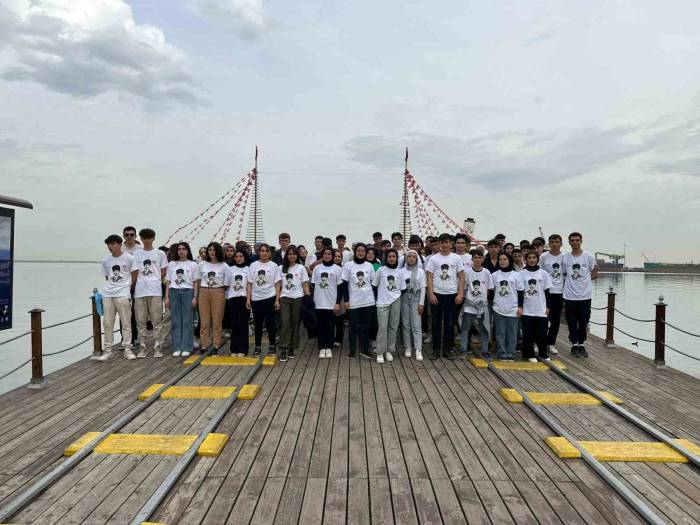 Kırsal Mahalle Çocuklarına ‘Cumhuriyet’ Gezisi