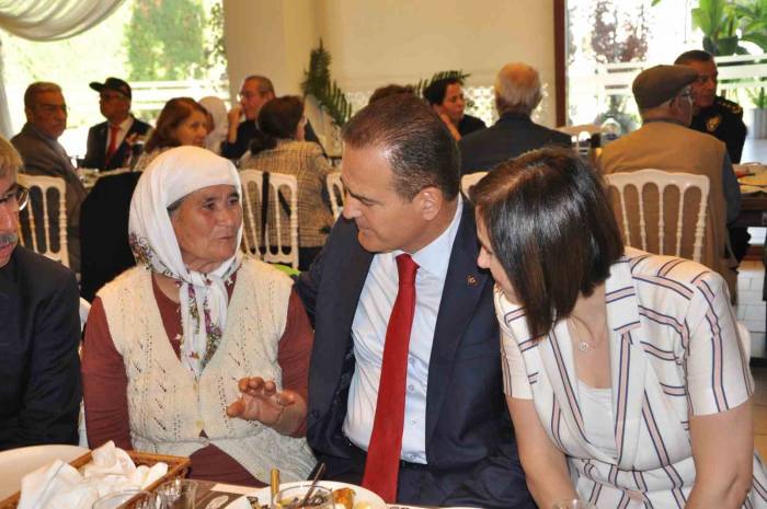 Vali Akbıyık Şehit Aileleri Ve Gaziler İle Buluştu