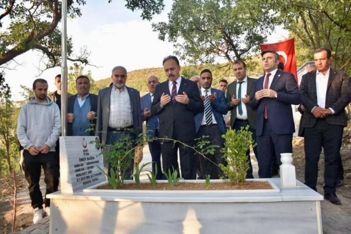 Siirt Valisi Kızılkaya, Şehit Piyade Teğmen Bağra’nın Ailesi İle Bir Araya Geldi