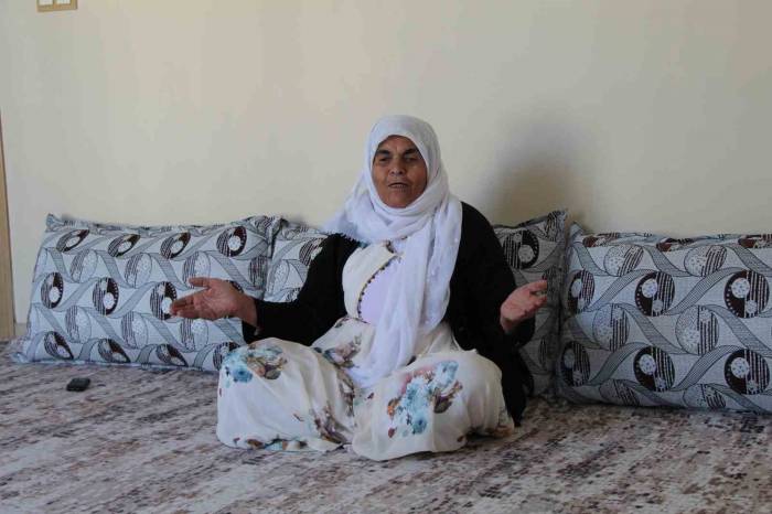 Asırlık Çınar Kumri Nine, Cumhuriyet’in 100’üncü Yılına Şahitlik Ediyor