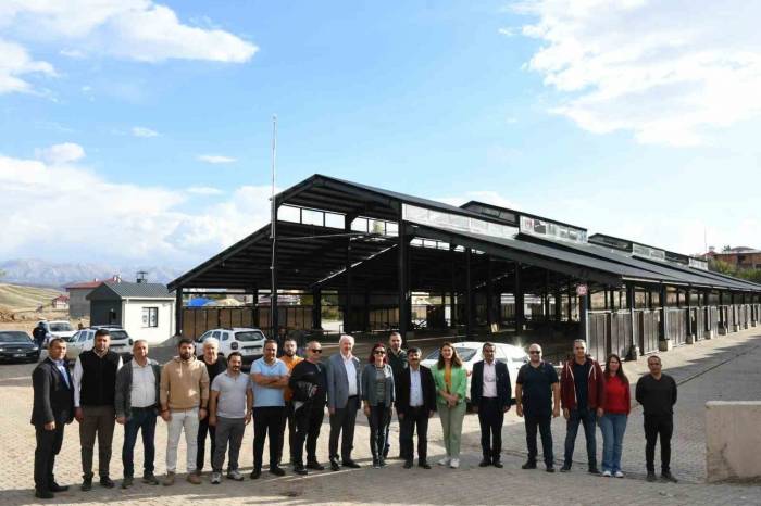 Tufanbeyli Belediyesi Yöresel Ürünler Pazarına Kavuştu