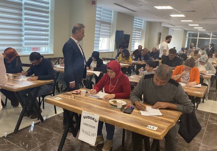 Öğretmenler, Akıl Oyunlarında Kıyasıya Yarıştı