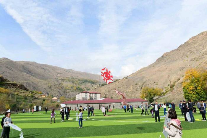 Çatak’ta Uçurtma Şenliği