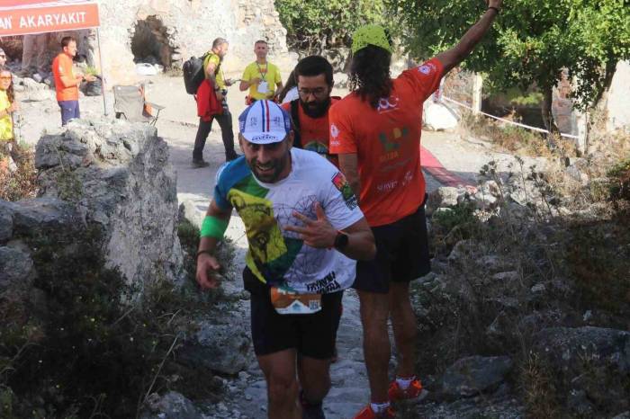 Fethiye’de İlk Defa Babadağ Ultra Maratonu Gerçekleştirildi