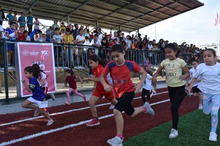 Germencik’te ’cumhuriyet Koşusu’ İlgi Gördü