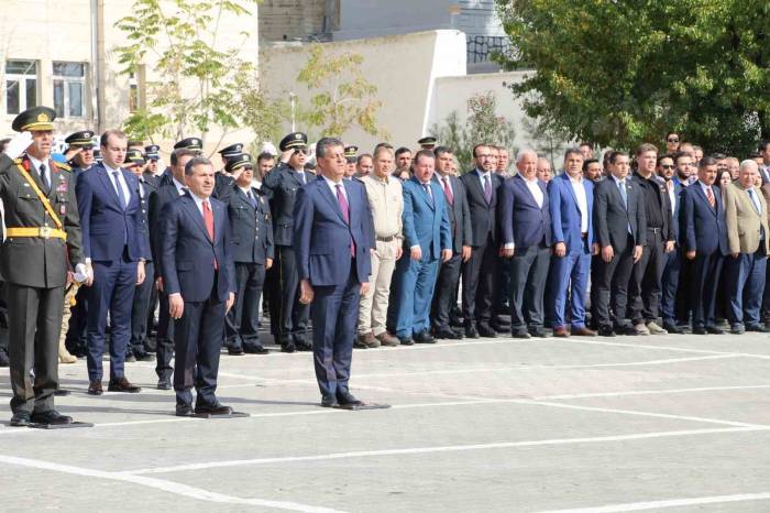 Şırnak’ta Cumhuriyet’in 100’üncü Yıl Kutlamaları Başladı