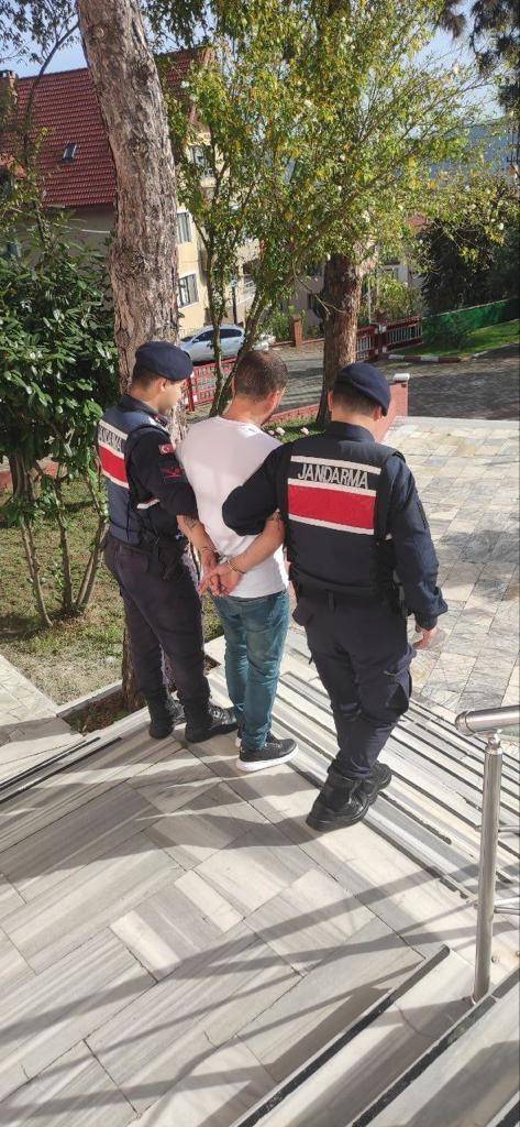 Cezaevinden Kaçan Suç Makinesini Jandarma Yakaladı