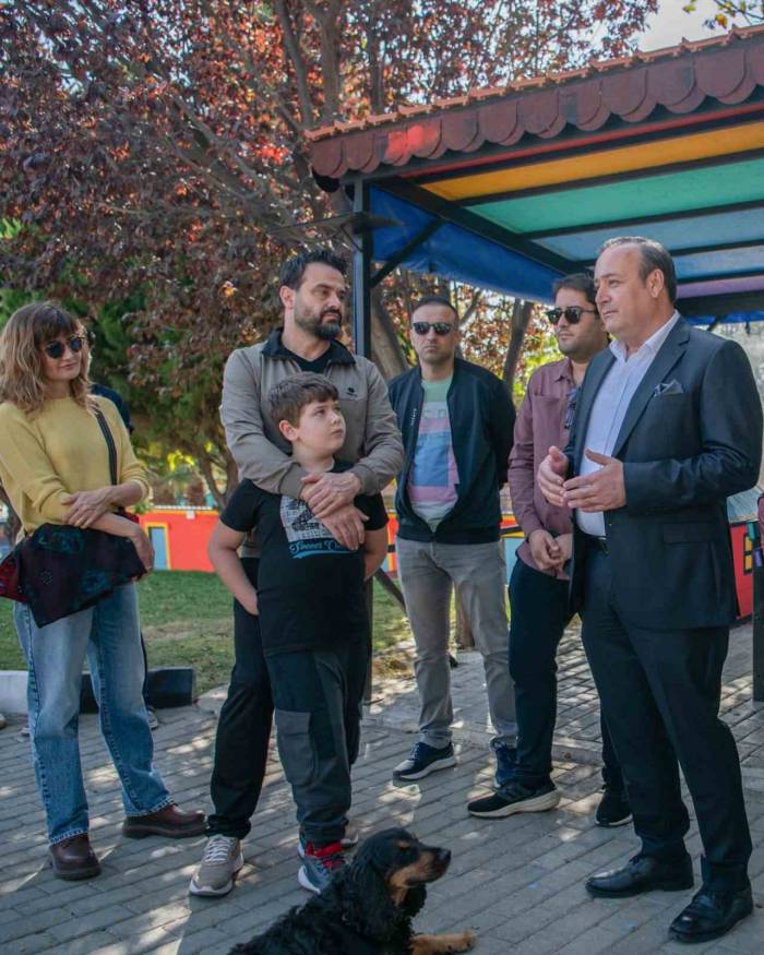 Kuşadası Evcil Hayvan Bakım Ve Rehabilitasyon Merkezi Aydın Barosu Avukatlarını Ağırladı