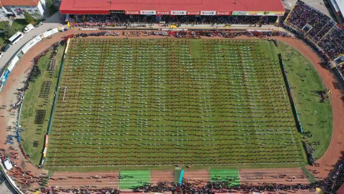 Bolu’da 29 Ekim’de 1923 Kişiyle Dev Gösteri