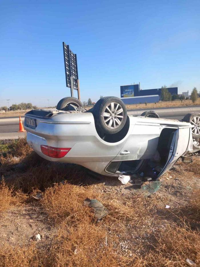 Kontrolden Çıkan Otomobil Takla Attı: 1 Yaralı