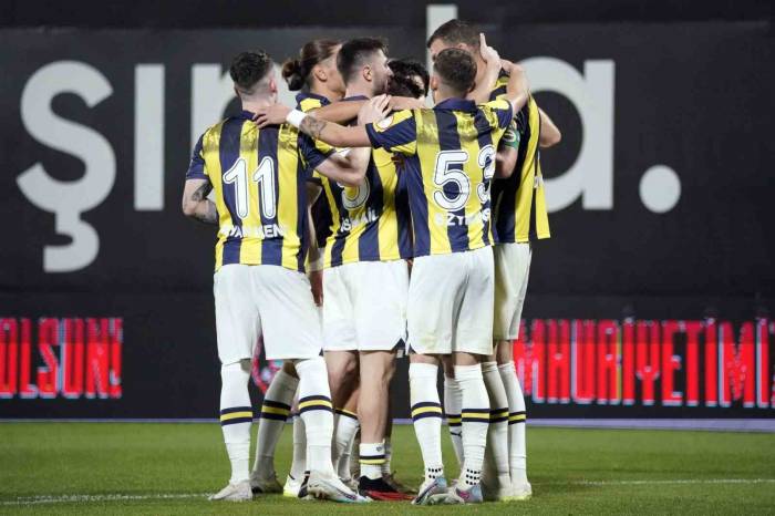 Trendyol Süper Lig: Pendikspor: 0 - Fenerbahçe: 5 (Maç Sonucu)