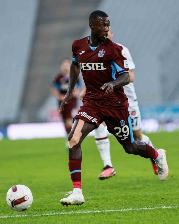 Trendyol Süper Lig: Fatih Karagümrük: 0 - Trabzonspor: 0 (Maç Sonucu)