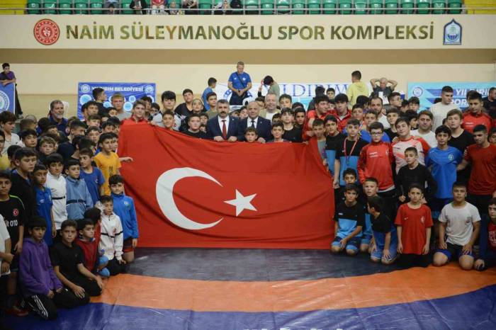 100’üncü Yıl Yıldırım’da Coşkuyla Kutlandı