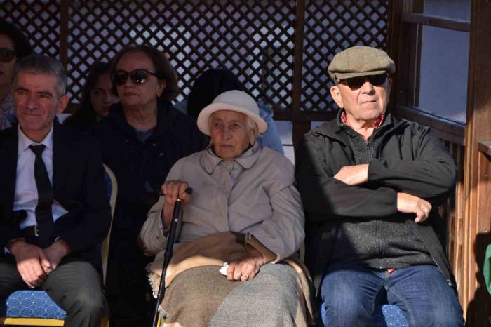 Şenkaya’da Cumhuriyet Bayramı’nın 100. Yılı Coşkuyla Kutlandı