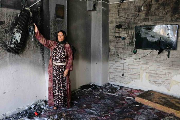 Önce Evi Yaktı, Sonra Kız Kardeşini Vurdu