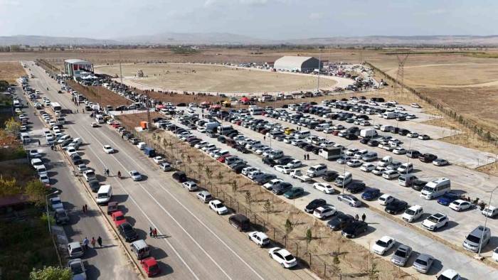 Atlı Spor Tesisleri Açıldı