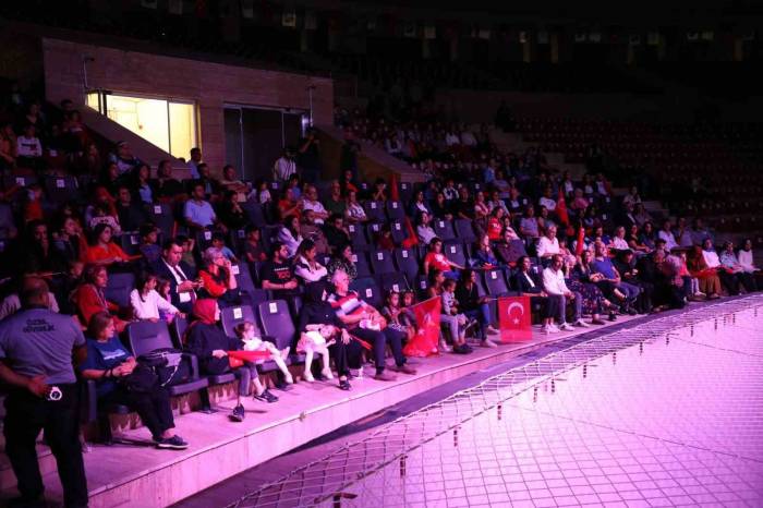 Hatay’da Cumhuriyet’in 100. Yılı Coşku Ve Umutla Kutlandı