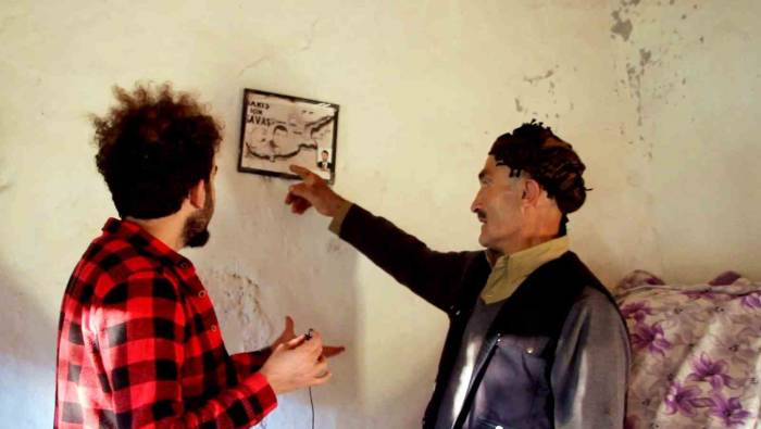 100 Yıllık Tarihi Evin Duvarından İndirilmeyen 49 Yıllık Şehit Resmi