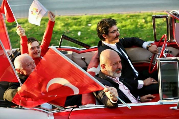 Başkan Çolakbayrakdar: "Cumhuriyetimizin 100. Yılını Büyük Bir Coşkuyla Kutluyoruz"