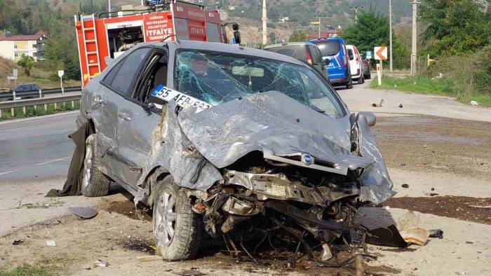 Otomobil Takla Attı: İnfaz Koruma Memuru Ağır Yaralandı