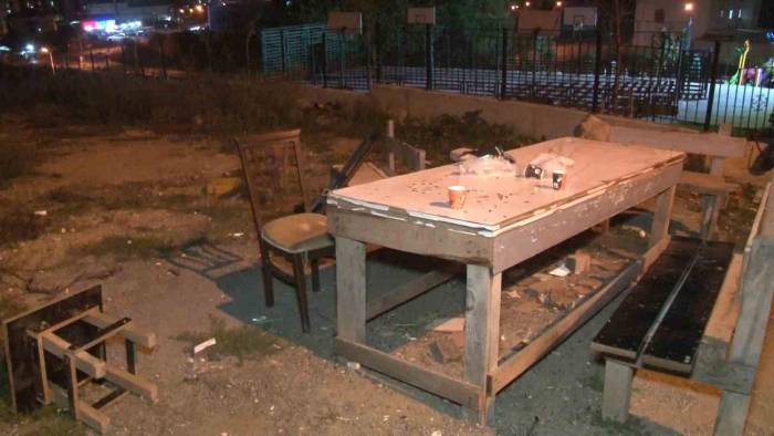 Arnavutköy’de 2 Çocuk Silahlı Saldırıya Uğradı: Polis Her Yerde Saldırganı Arıyor