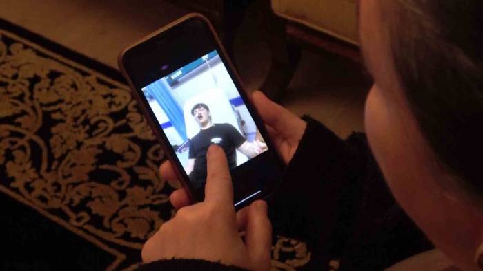 Lise Çıkışındaki Kavgada 14 Yaşındaki Öğrencinin Burnu Kırıldı