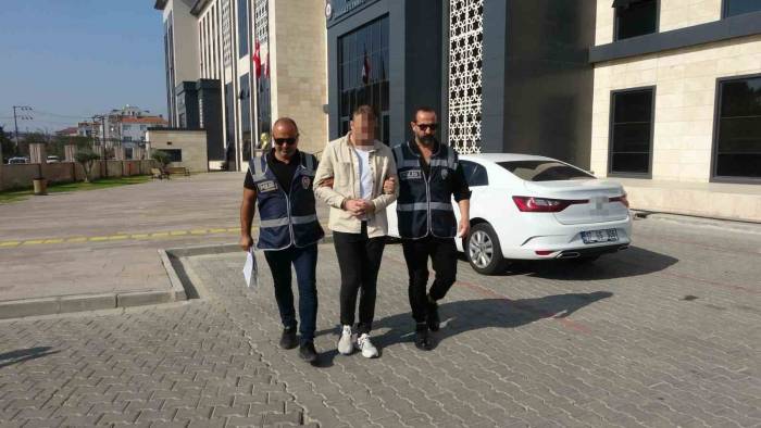 Kendini Mit Mensubu Diye Tanıtan Şüpheli Yakalandı