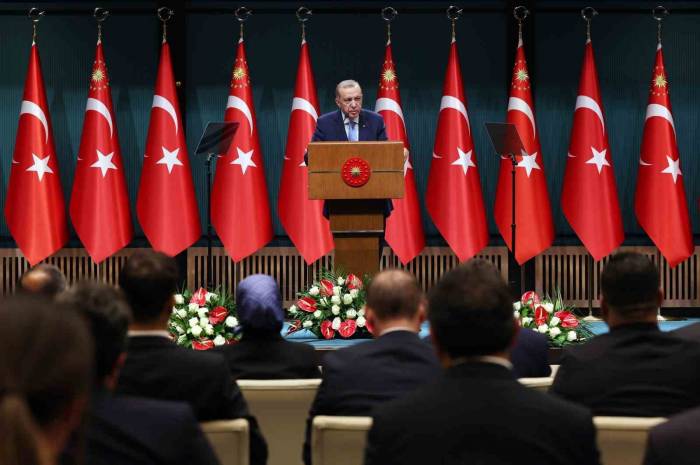 Cumhurbaşkanı Erdoğan: "Devlet Aklını Tamamen Yitirdiği Görülen Ve Örgüt Gibi Davranan İsrail’in Bir An Önce Durdurulması Gerektiğine İnanıyoruz"