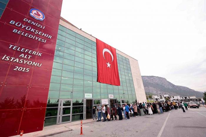 Denizlililer, Teleferik Ve Bağbaşı Yaylası’na Akın Etti