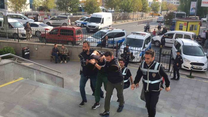 Tekirdağ’da 6 Aylık Hamile Kadının Öldürülmesinde Cinayet Şüphelisi Adliyeye Sevk Edildi