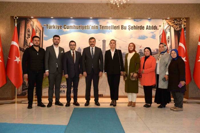 Tobb İl Ggk Ve Kgk Başkanlarından Vali Çiftçi’ye Ziyaret