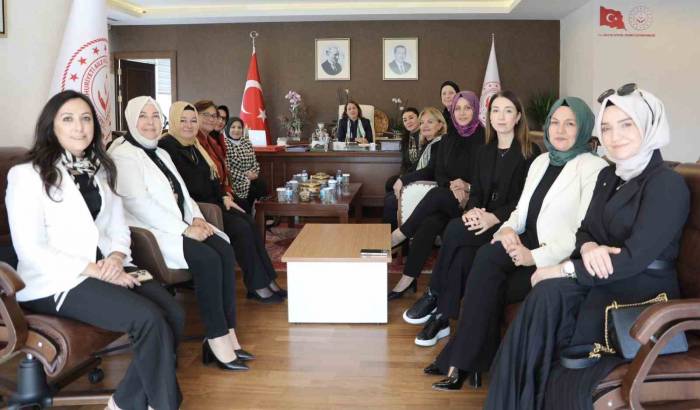 Ak Parti Ağrı Milletvekili Kilerci, Bakan Göktaş Ve Bakan Yardımcısı Madak İle Görüştü