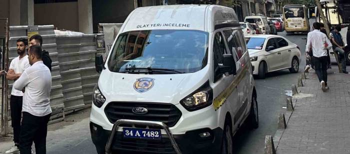 İnşaattan Düşen İşçi Hayatını Kaybetti