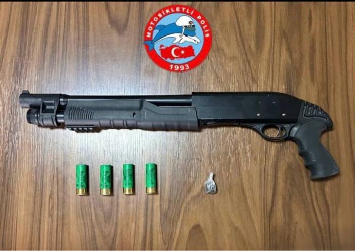 Denizli’de Uygulanan Şok Uygulamada 24 Aranan Şüpheli Yakalandı