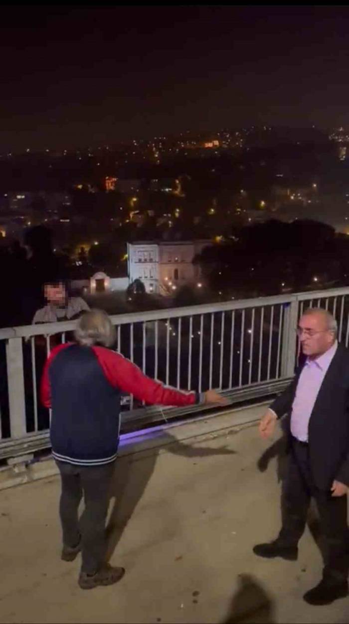 Köprüdeki İntihar Girişimini Abdurrahim Albayrak Böyle Engelledi