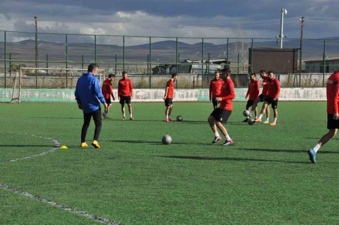 Kars 36 Spor, Palandöken Karşılaşması Hazırlıklarını Sürdürüyor